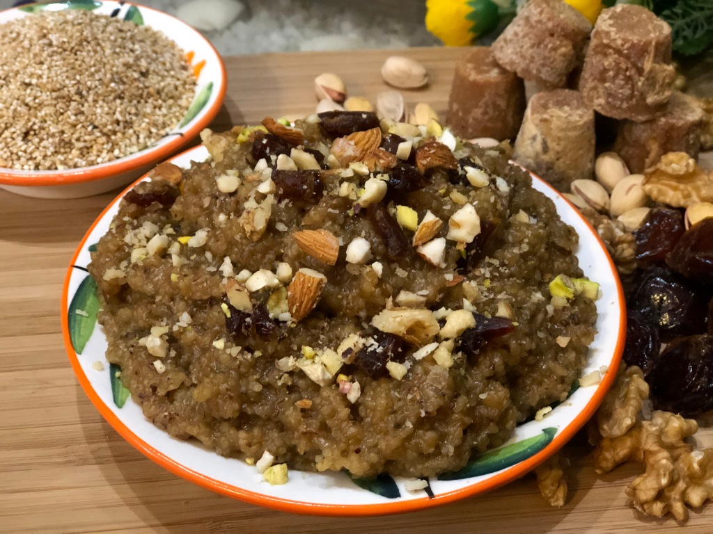 Lapsi ( Broken Wheat Dates Jaggery Pudding) – No Sugar Dessert